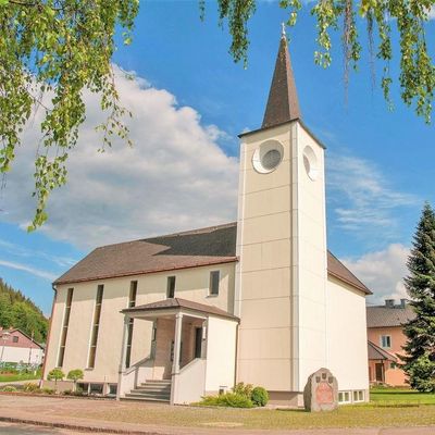 Kirche Munderfing Image